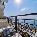 Emma Complex Carpe Diem Balchik